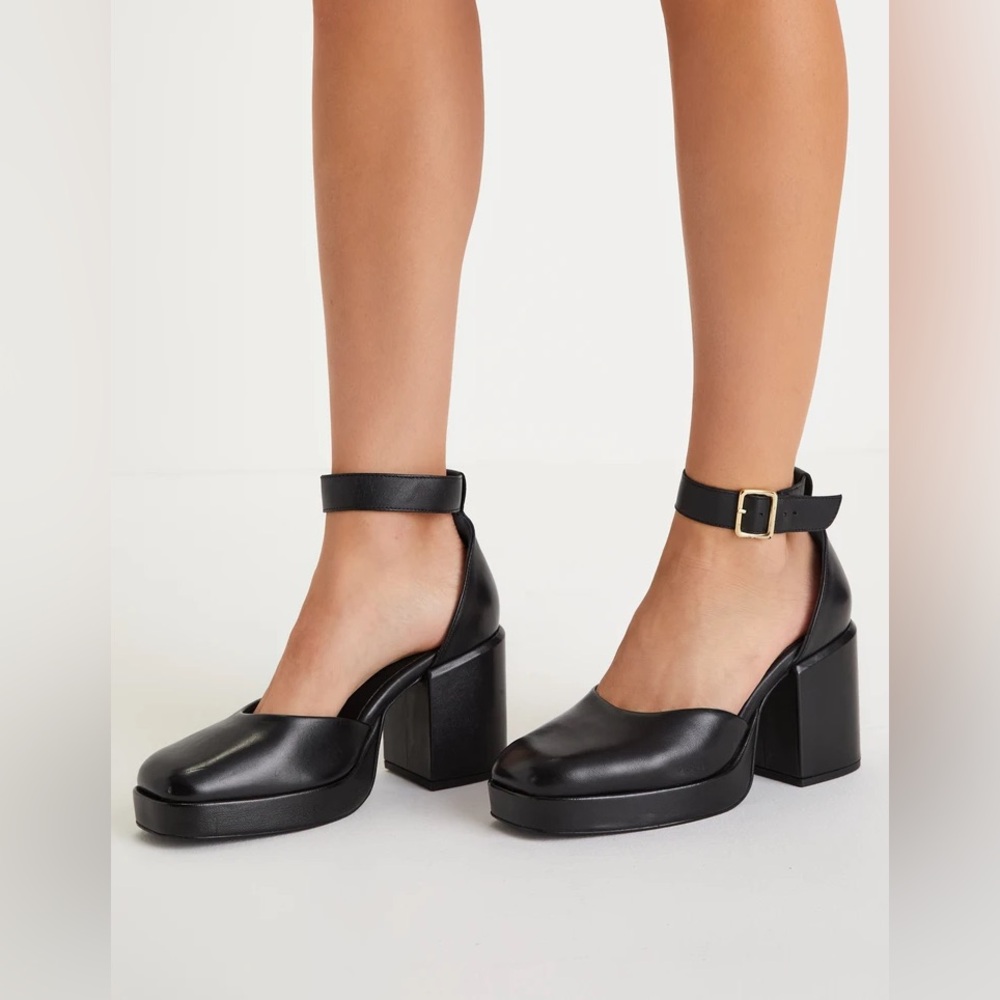 Seychelle’s Gleaming Platform Mary-Jane Heels